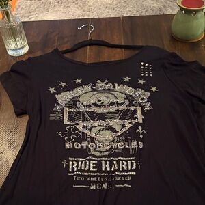 Harley-Davidson Black Tee with Silver Graphics